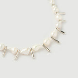 "Baroque" White Gold Necklace with Natural Pearl