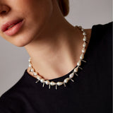 "Baroque" White Gold Necklace with Natural Pearl